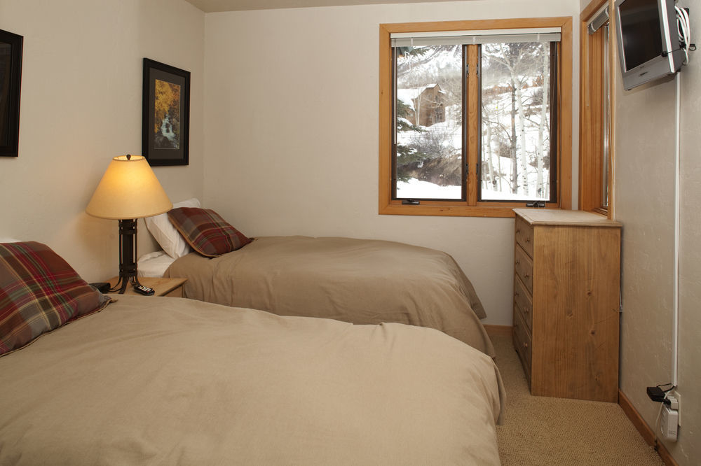 סנואומאס ווילג' Tamarack Townhomes - Coraltree Residence Collection מראה חיצוני תמונה